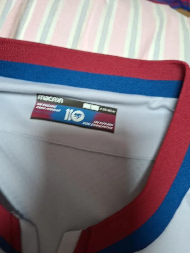 Camiseta Macron Levante UD Talla L