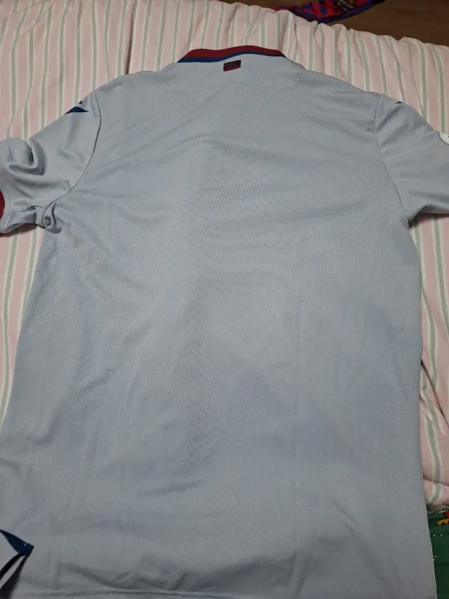 Camiseta Macron Levante UD Talla L