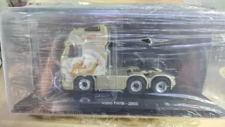 Volvo FH16 - 2003 Moon Howler Modellino