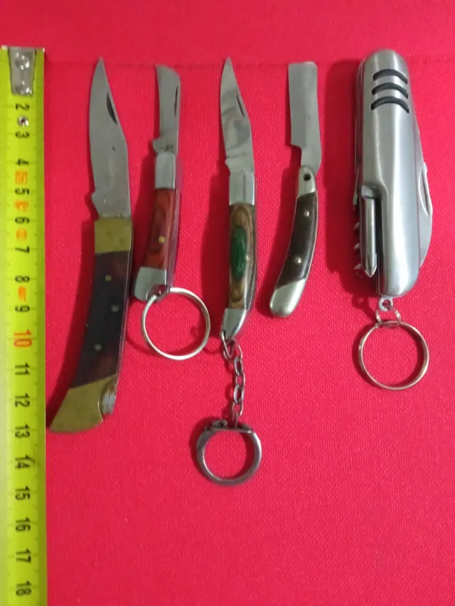 Llaveros vintage multiherramienta