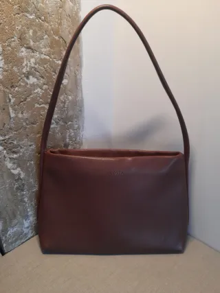 Bolso de piel marrón ACOSTA