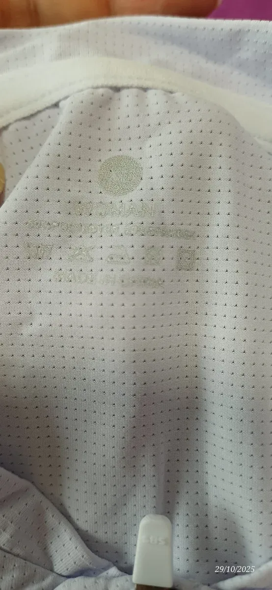 SYN Camiseta Deportiva Blanca