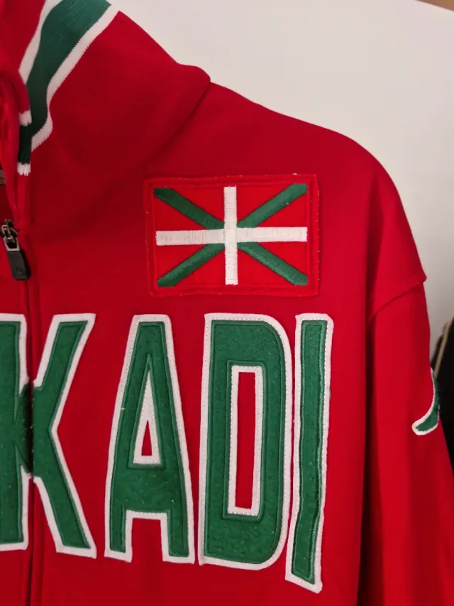 Chaqueta Kappa Euskadi Talla M
