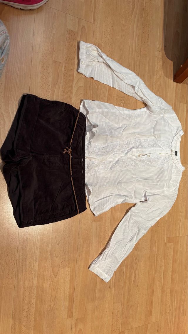 Conjunto Zara niña: blusa blanca y shorts