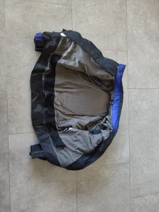 Chaqueta Moto Negra y Azul