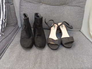 Botas y Sandalias Talla 40 Negras