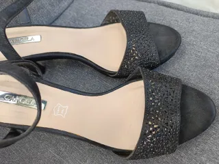 Botas y Sandalias Talla 40 Negras