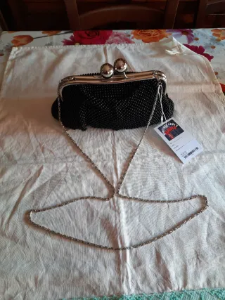 Borsetta vintage perla nera con catena