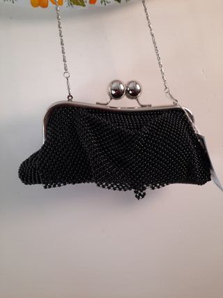 Borsetta vintage perla nera con catena