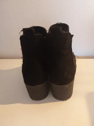 Botines negros tacón