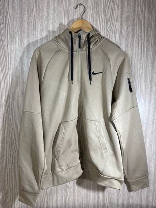 CHAQUETA NIKE THERMA FIT