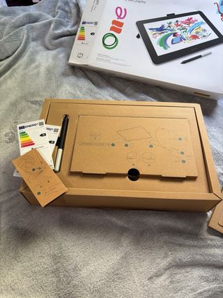 Tableta gráfica Wacom One Creative Pen Display