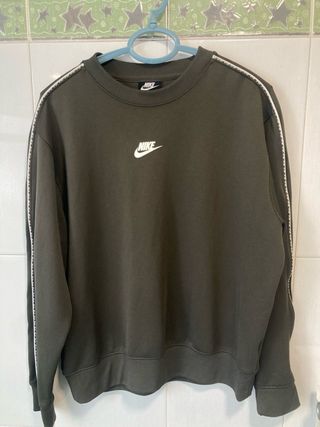 Sudadera Nike Verde Oliva