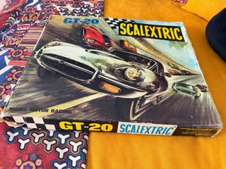 Scalextric Exin GT 20 -Jaguars C-34 + acc. Año1971