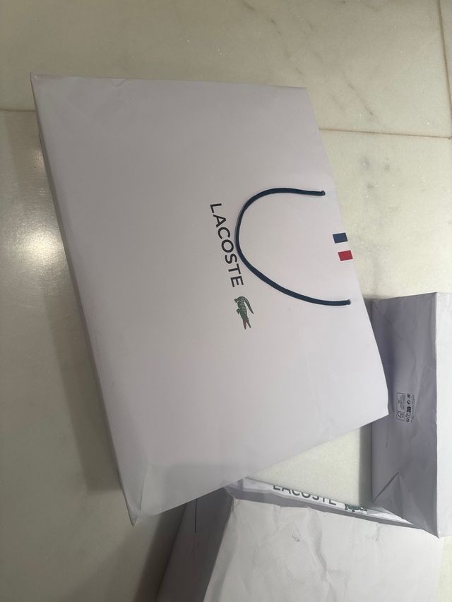 3 Bolsas de Papel Lacoste Blancas