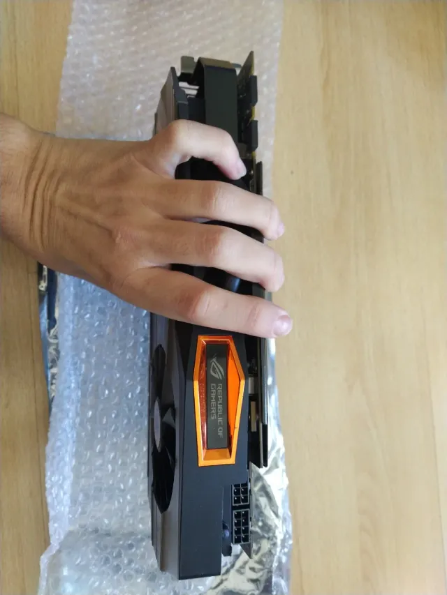 Tarjeta Gráfica Asus Matrix GTX 980 TI