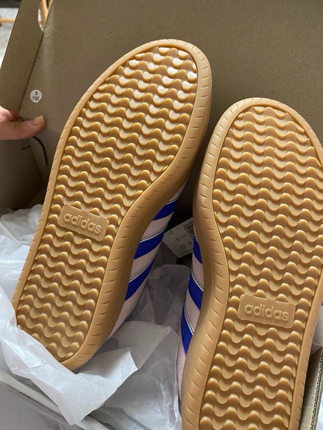 Zapatillas Adidas Nuevas Talla con caja original