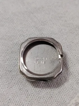 Reloj Bulova vintage cuerda manual mujer