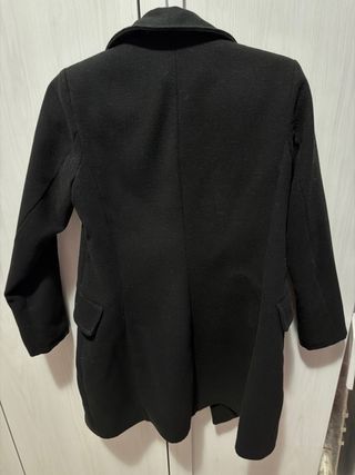 Cappotto nero doppiopetto