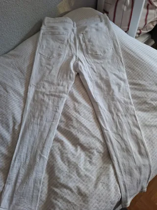 Pantalones vaqueros blancos rotos hombre