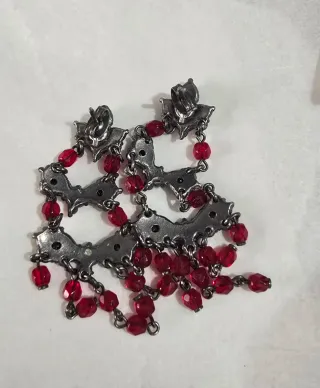 Pendientes largos bisutería rojos
