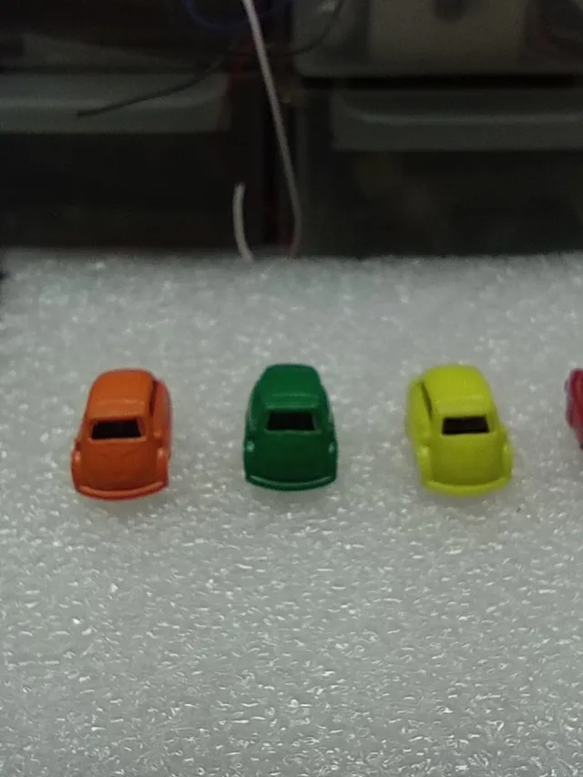 4 Coches BMW Isetta escala N