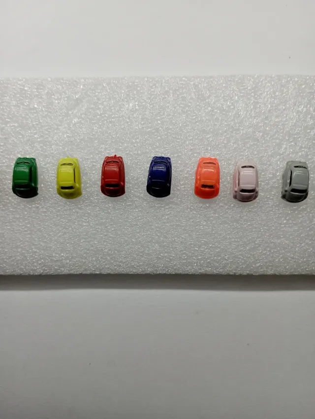 4 Coches BMW Isetta escala N