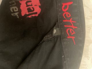 Camisa negra hombre con estampado