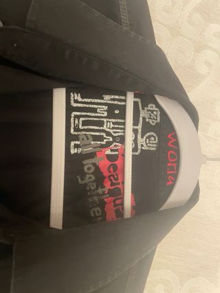 Camisa negra hombre con estampado