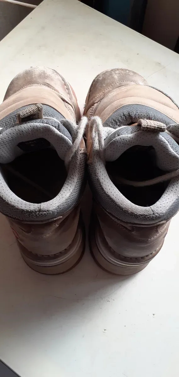 Botas Art Marrones y Grises