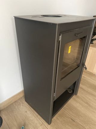 Estufa Juan Panadero Metal y Cristal