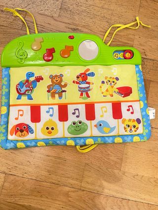 Piano musical infantil para cuna con luces