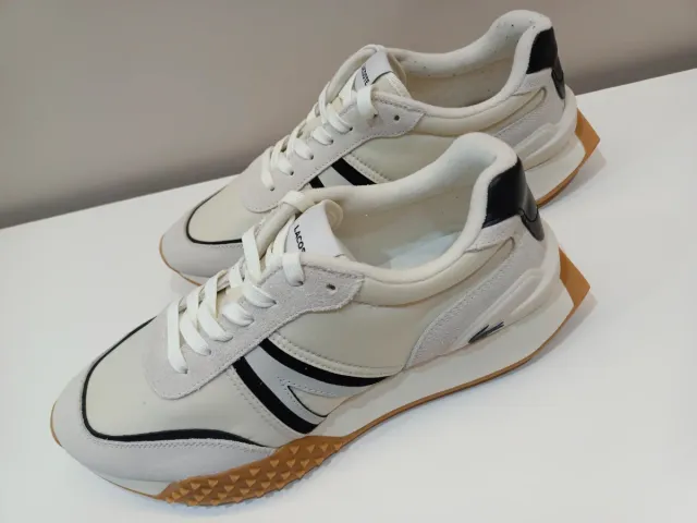 Zapatillas Lacoste Beige y Negras