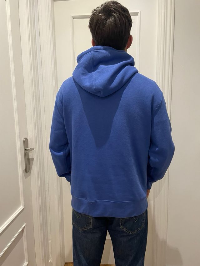 Sudadera Pull&Bear azul básica