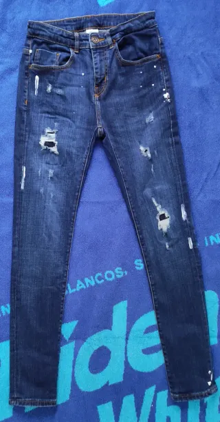 Vaquero pitillo elástico Zara Boys.