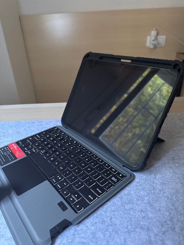 Funda Teclado iPad 10