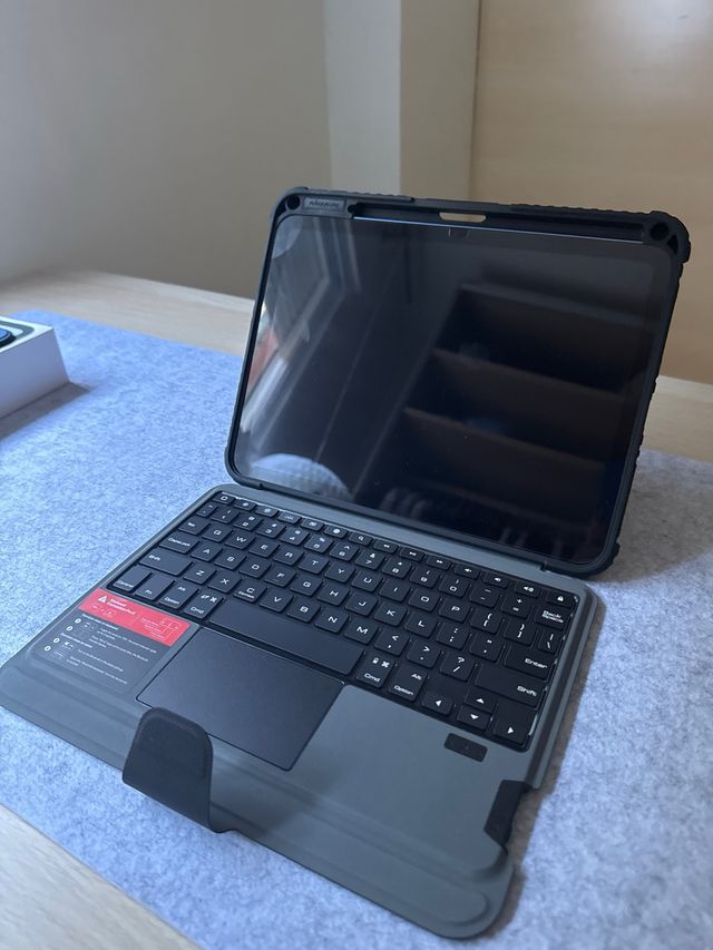 Funda Teclado iPad 10