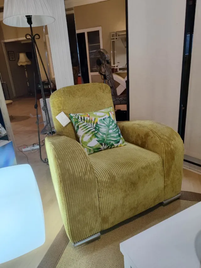 Sillón de pana verde NUEVO 