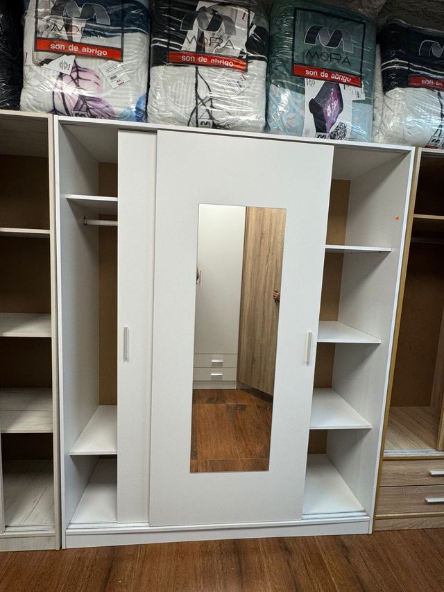 Armario 2 puertas correderas con espejo