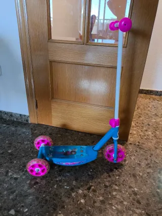 Patinete infantil 3 ruedas Frozen