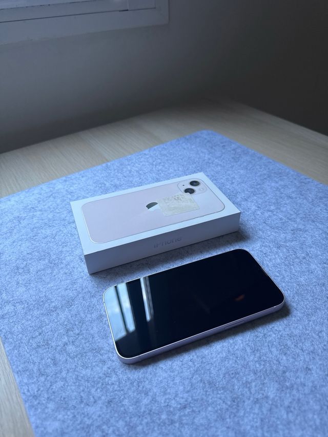 iPhone 13 Rosa