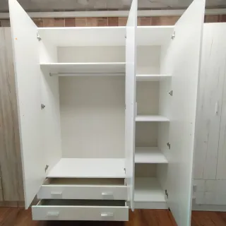 Armario 3 puertas blanco y madera