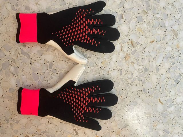 Guantes Adidas Predator  Gama alta  Sin estrenar