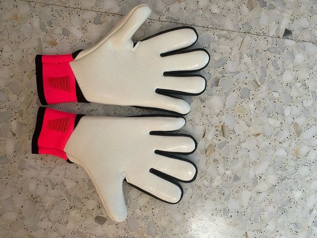 Guantes Adidas Predator  Gama alta  Sin estrenar