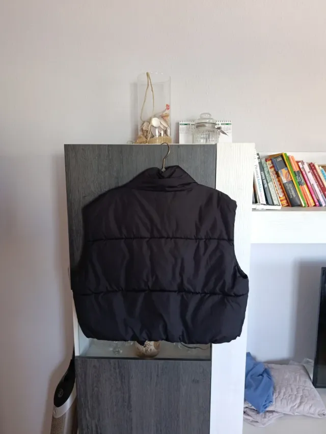 Chaleco negro talla L