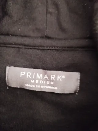 Sudadera con capucha negra Primark
