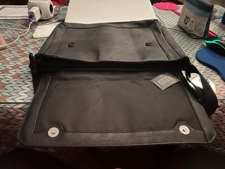 Bolso de Hombro Negro para Hombre