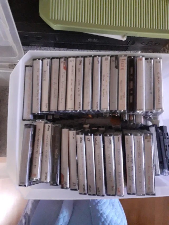 Lote más de 100 Cintas Casete Música Clásica y Pop