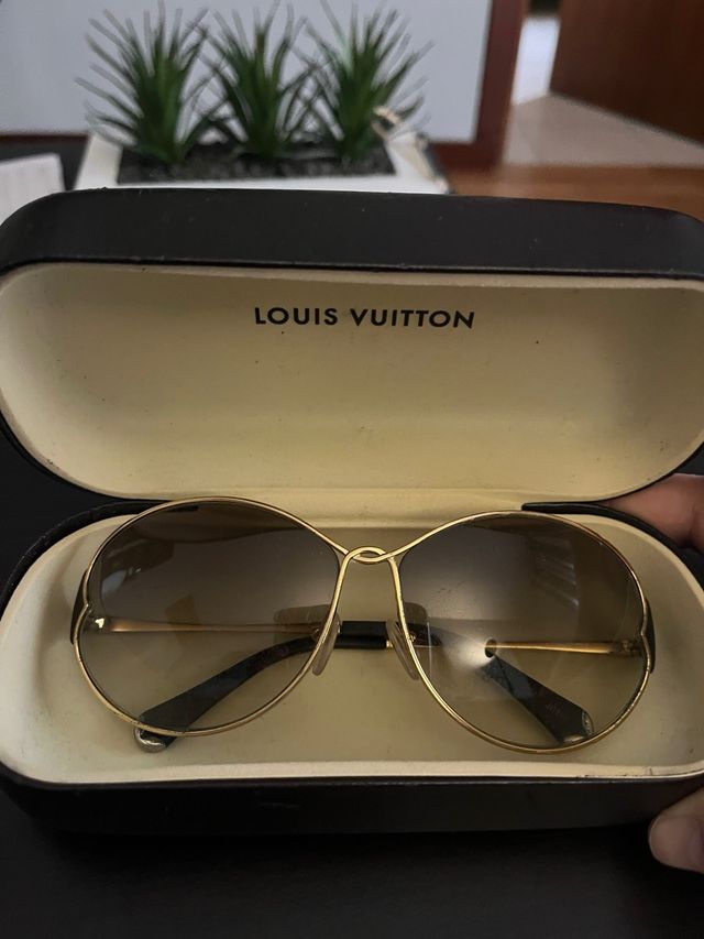 Gafas de sol Louis Vuitton doradas