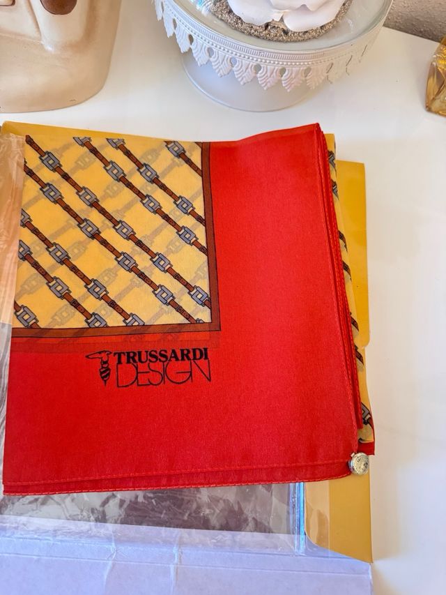 Foulard Trussardi vintage